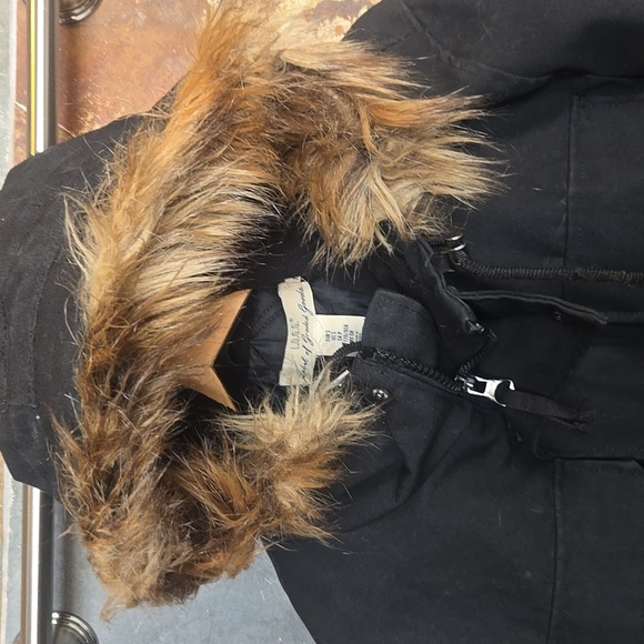 H&M Black Hooded Puffer Jacket with Faux Fur - Picture 3 of 3